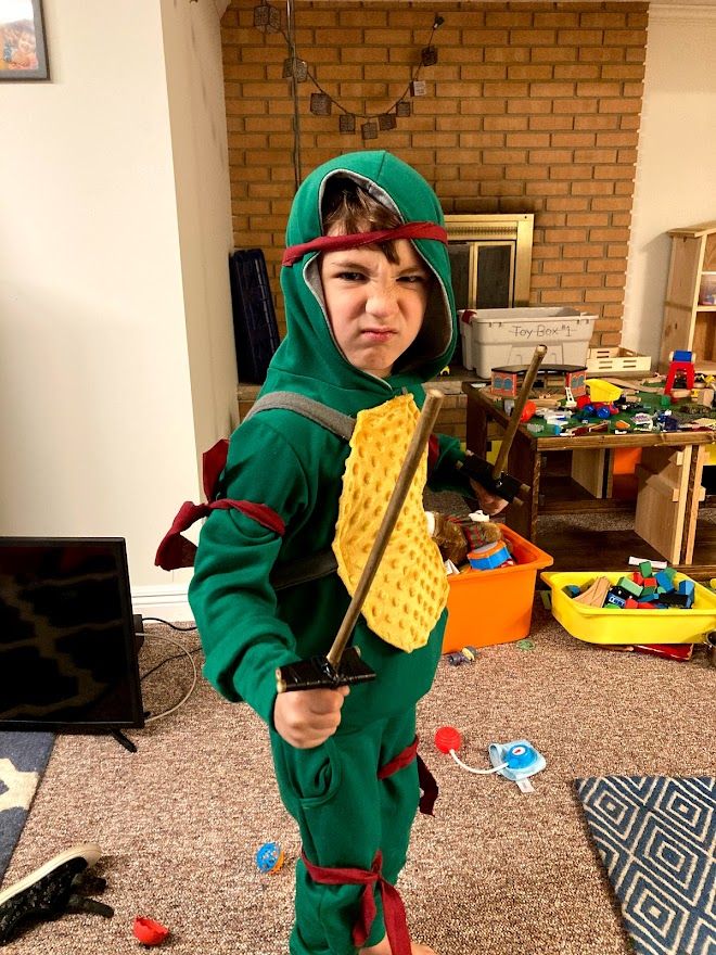 2021 Halloween Costumes: Teenage Mutant Ninja Turtles