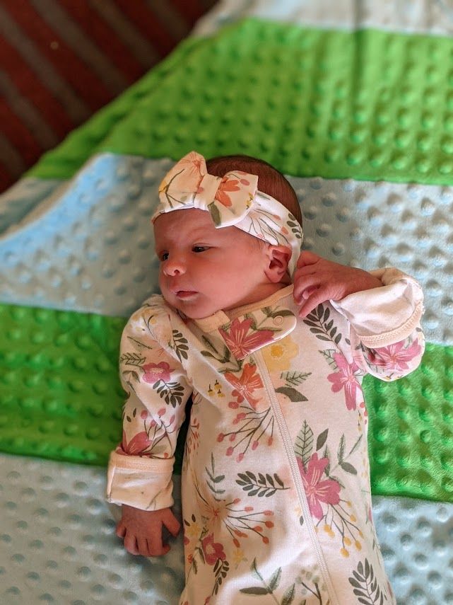 How to Sew a Baby Blanket By Recycling a Muslin Swaddle